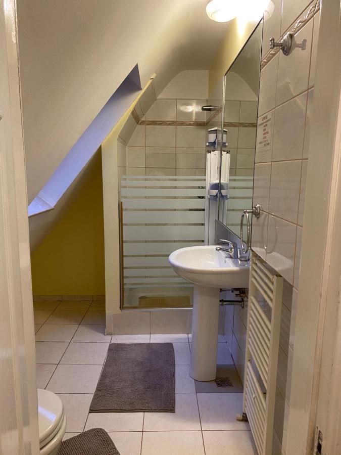 Vila Phoenix Aparthotel เปรดัล ภายนอก รูปภาพ